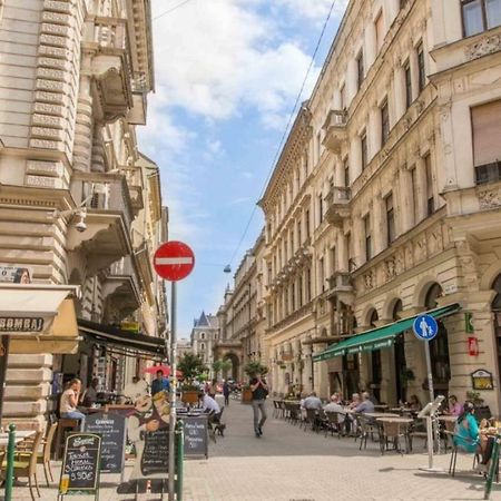 Cozy Downtown Studio Apartment 부다페스트 외부 사진