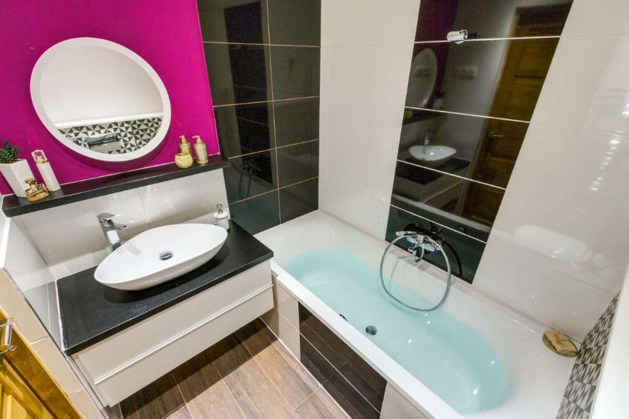 Cozy Downtown Studio Apartment 부다페스트 외부 사진